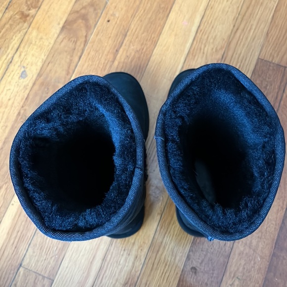 UGG Classic Tall II Boot - Picture 11 of 13